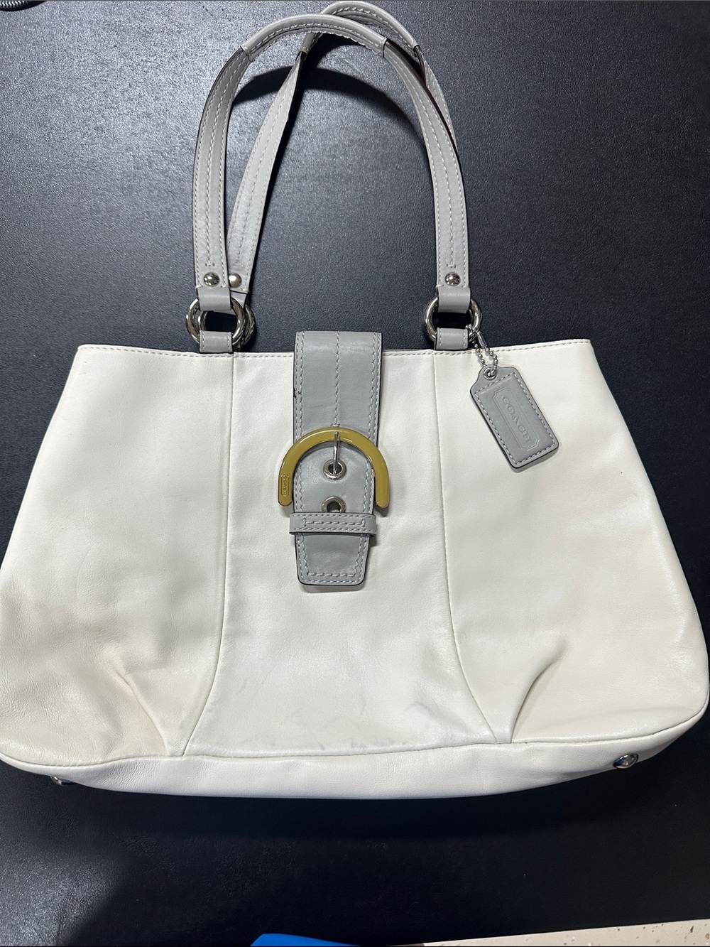 Coach Soho East West Leather Satche!